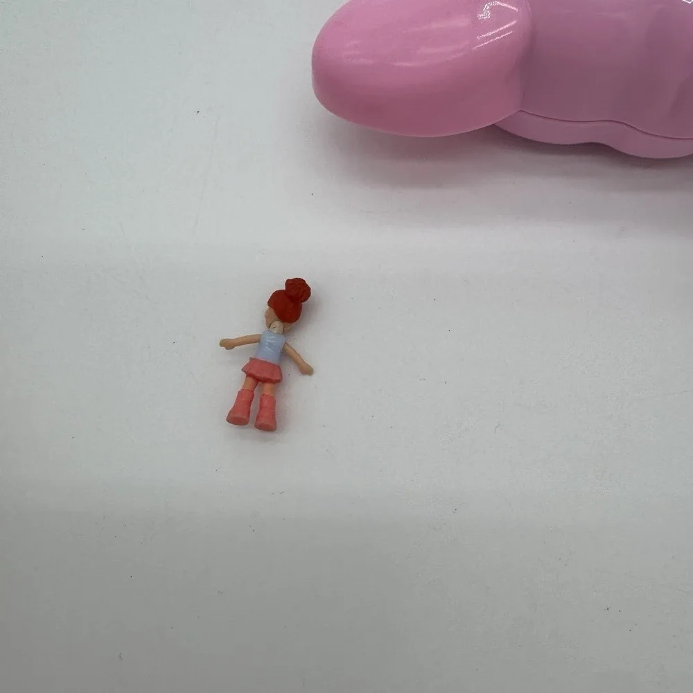 Polly Pocket Tea Party Bunny‎ Compact Playset W Figure Accessories